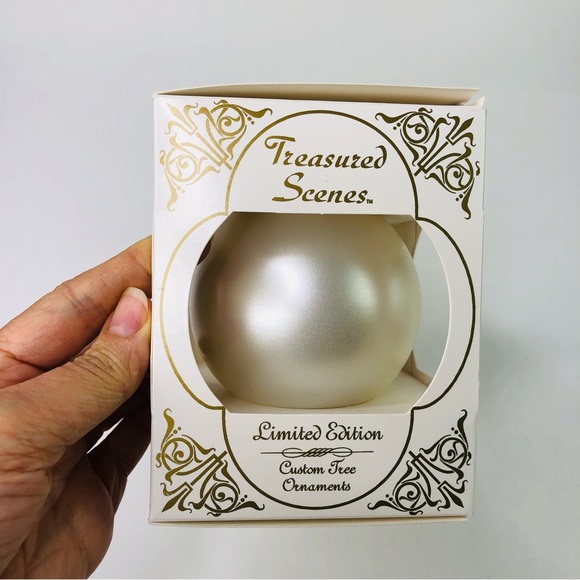 2002 Treasured Scenes Limited Edition #2 Ornament Front Royal By Williams Chapel - Picture 5 of 7